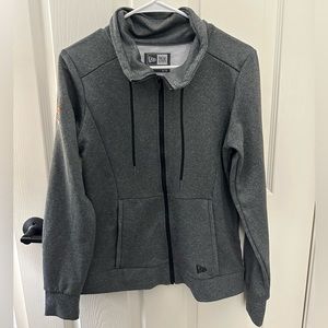 New Era Banfield Pet Hospital Gray Zip Up Jacket Sweatshirt Women’s Size Medium